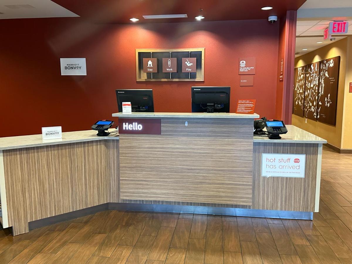 ทาวน์เพลส สวีท โคลัมเบีย นอร์ท เวสท์/ฮาร์บิสัน Hotel ภายนอก รูปภาพ